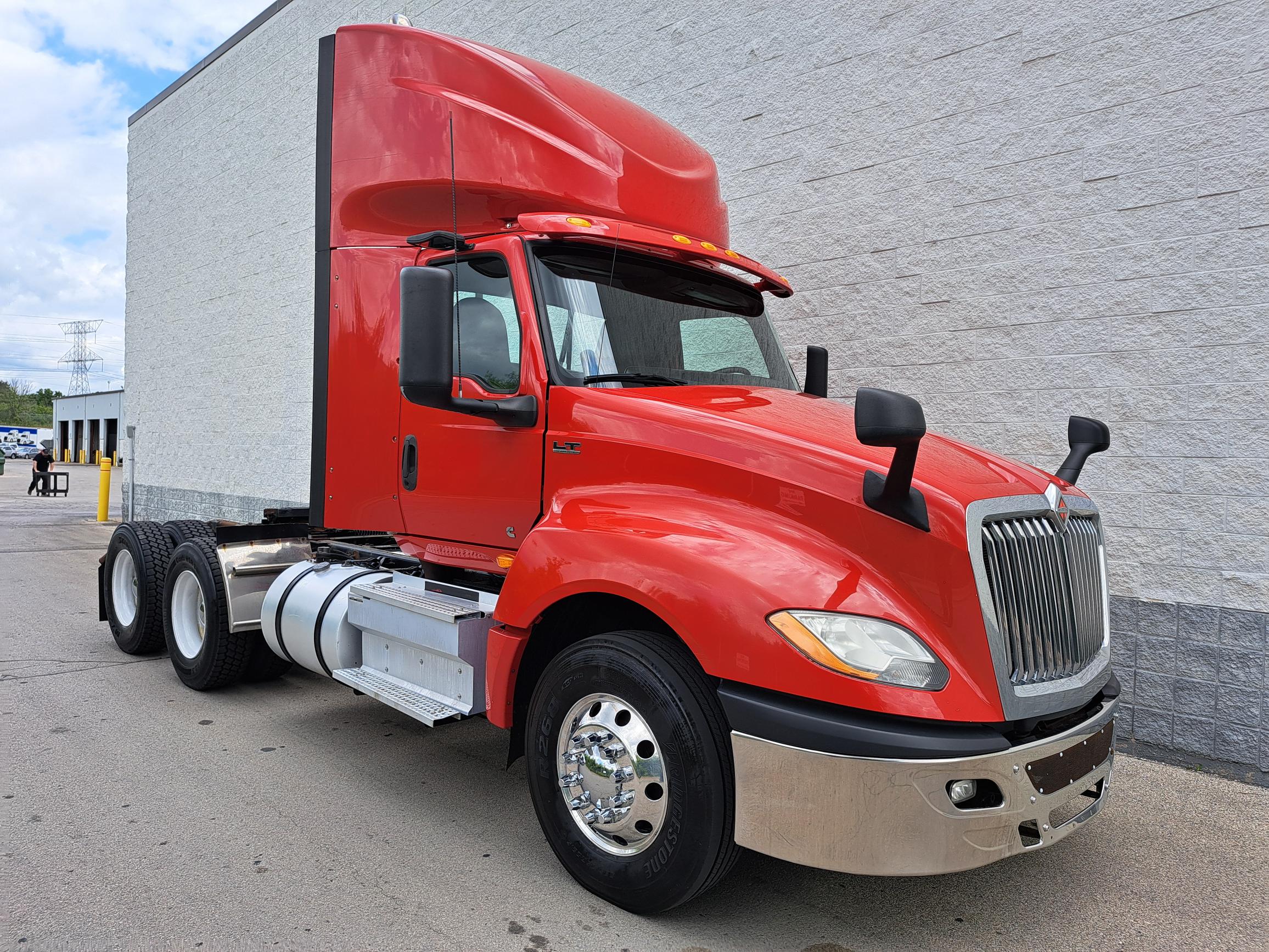 2019 International LT
