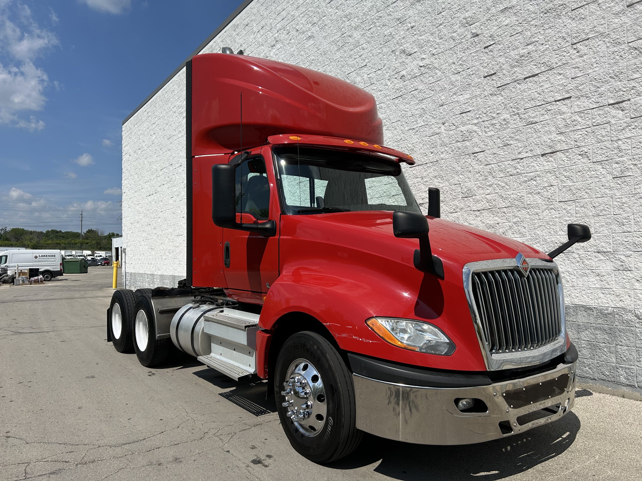2019 International LT