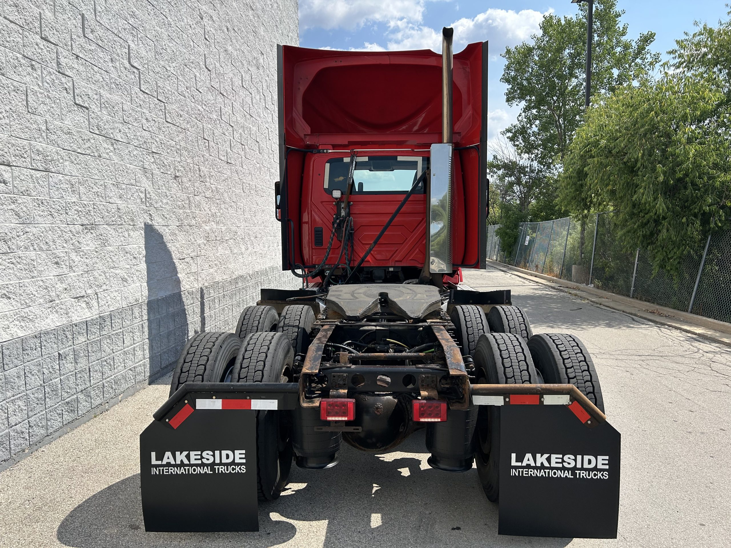 2019 International LT — photo 6