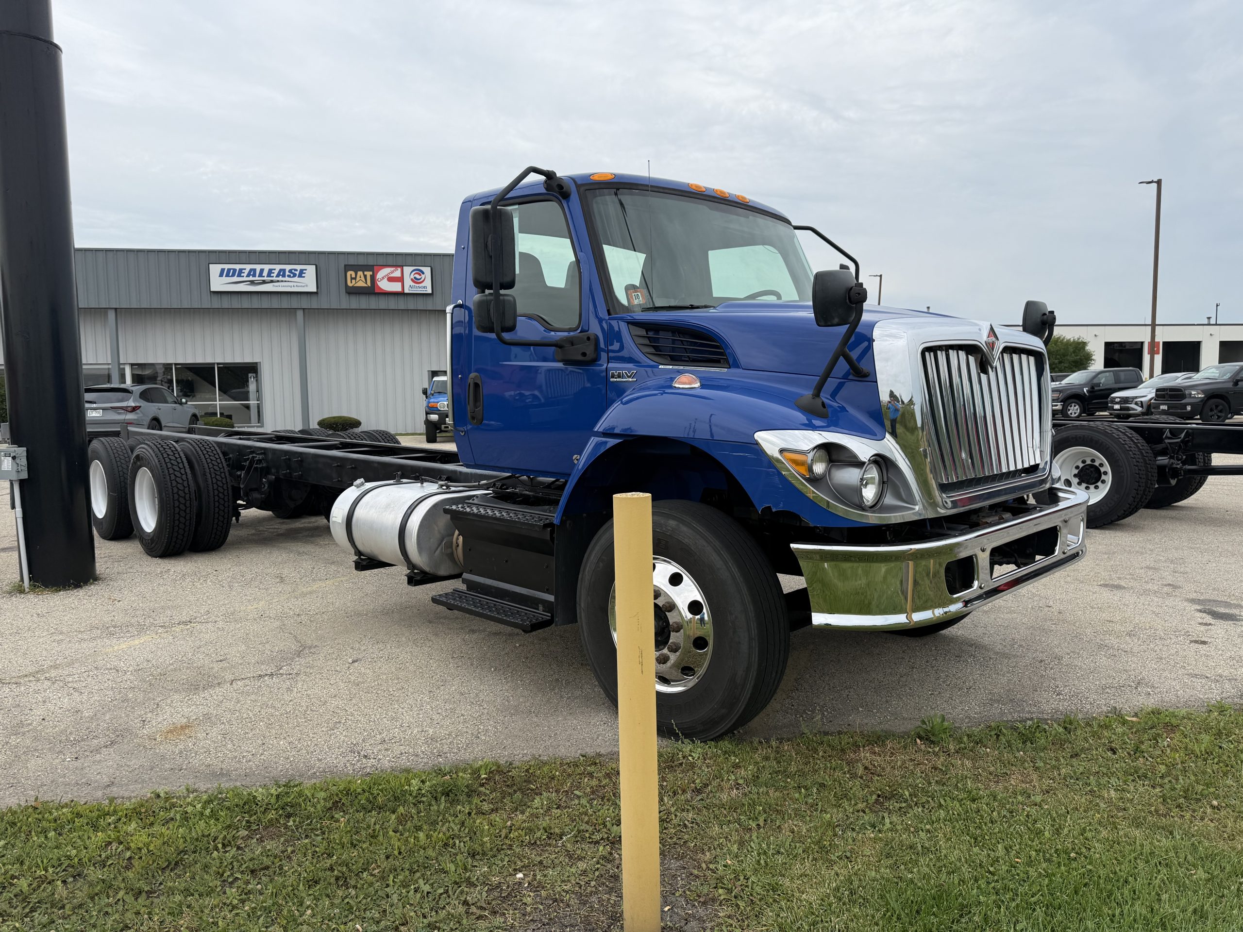 2019 International HV — photo 4